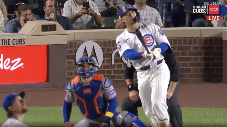 【写真・画像】鈴木誠也、待望39戦ぶり28号特大132m弾から2打席連発で29号 8月6日以来の沈黙破り今永を援護 日本人右打者初の年間30発へ王手　1枚目