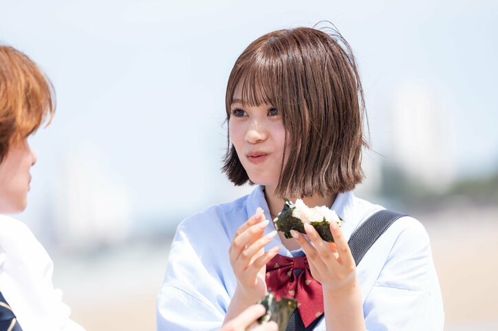 【写真・画像】美脚スラリ!かわいすぎる高3女子、好きな人のために得意のバレエを披露、スタジオも驚き「きれい!」『今日好き』ホアヒン編第4話 4枚目