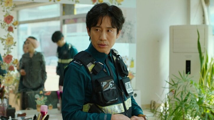 「私、怪物みたいでしょ」韓国で放送されて大きな話題に 妹の失踪、切られた指… 田舎町で起こる猟奇殺人事件を描く『怪物』