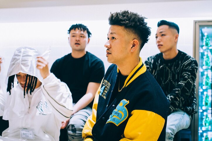 「eydenが"ラップスタア誕生"で優勝してメンバーがそういうフィールドに立った。プレッシャーもあるけど、そこを通らないとクルーとして強くならない」eyden率いるクルー・98jams メンバーの素顔と変化。