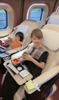 アレクサンダー『帰りもグランクラス❤️』