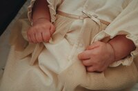 水嶋ヒロ『ホコリを握ってる赤ちゃんの可愛いさよ』