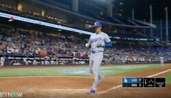 なんだ、ただの聖人か… 大谷翔平、51号アーチ直後に「神対応」　“野手投手”や相手チームへの気遣いが「愛される理由」