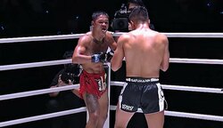 「かかってこいよ」舌出し挑発直後に惨劇！ “モロ被弾”で衝撃KO負け 16歳の勝者はファイトボーナス140万円の連続ゲットに笑い止まらず