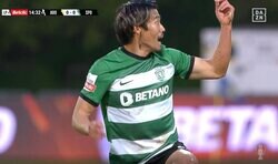 守田英正が倒されてブチギレ！審判どこ見てんだよ！カードだろ？　神ターンで相手選手をブチ抜く→背後から露骨に足を出されて吹っ飛ばされた瞬間