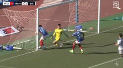 「バケモンやろ！」元日本代表・川島永嗣が‟魂のブロック”連発 ベテランGKがわずか1秒に2度の神反応でファン大興奮「守護神だよほんと」