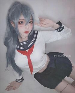 「呪術廻戦」真人が女子高生に!?台湾コスプレイヤー・Mon夢の「じゅじゅさんぽ」再現ショットに反響