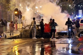 モロッコ代表の金星に沸いたサポーター、ベルギー首都で一部が暴徒化