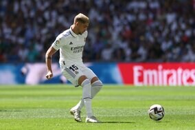 「とんでもないよあなた」レアル・マドリードMFバルベルデによる「1人中央突破ゴール」が話題! 逆転勝利の発端となったスーペルゴラッソ