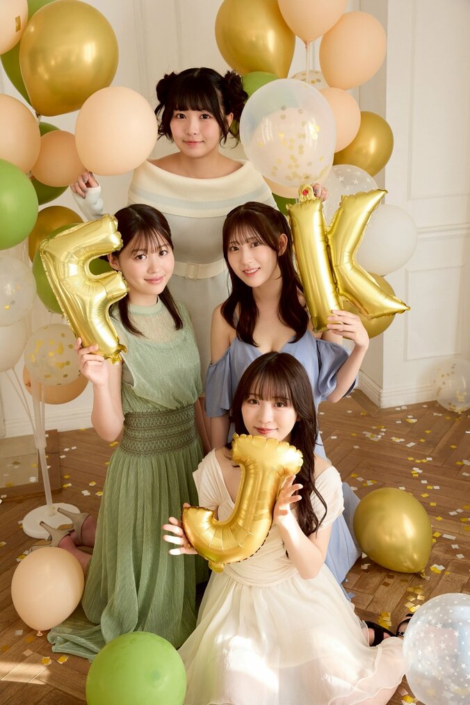 フジコーズの仲睦まじいショットが満載 ラストデジタル写真集『フォーエヴァーフジコーズ』が発売 5枚目