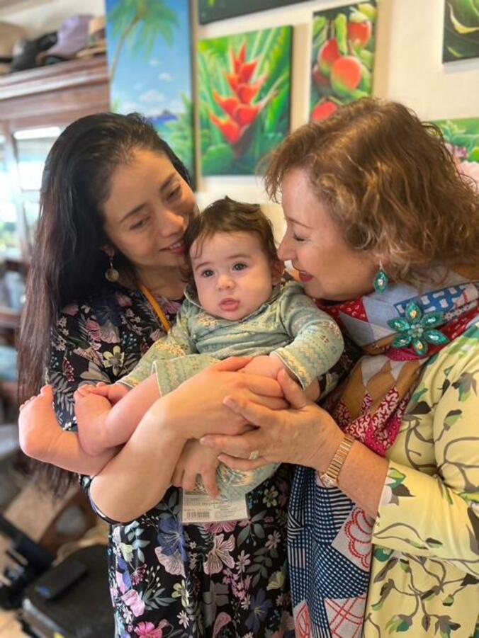  キャシー中島、孫らに祝福された71歳の誕生日「夜0時過ぎにケーキを持ってきてくれた」  1枚目