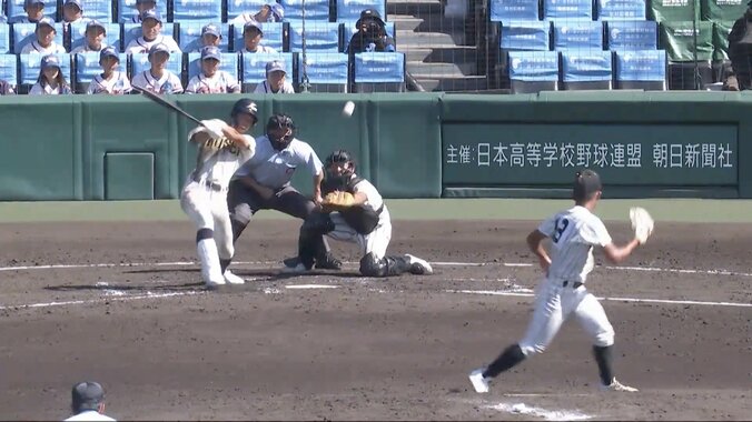 八戸学院光星が強打発揮で快勝 藤原の3ラン＆適時打2本で明桜との東北対決を制す 1枚目