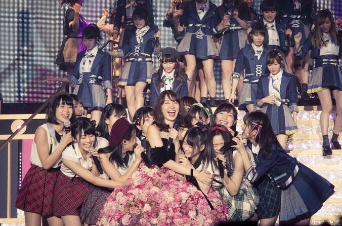 小嶋陽菜、卒業イベント前夜祭から一夜明け心境告白「皆んなありがとう」 2枚目