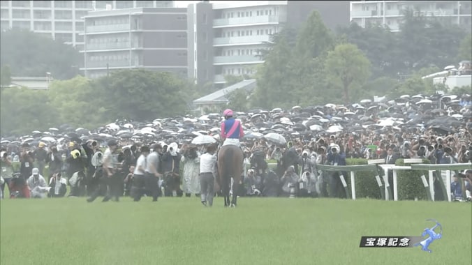 【映像】突然の大雨で再び“武豊マジック”炸裂！ 宝塚記念レースハイライト
