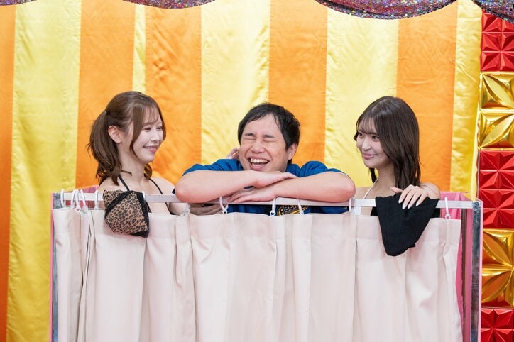 【写真・画像】セクシー美女と“洋服生交換” 霜降り・せいやが極限状態「テレビでしたらあかん顔になっちゃう！」　2枚目