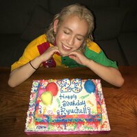 りゅうちぇる『MY BIRTHDAY !!』