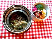 飯田圭織『息子弁当♪♪温かいチンジャオロース丼☆』