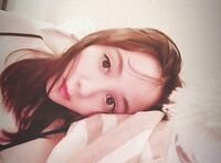 トリンドル玲奈の彼女感溢れる“おやすみショット”に悶絶の声「ヤバイ」