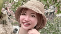 セクシー女優・里美ゆりあ 釣り上げた135キロのクロマグロに添い寝&ハグ「頑張った自分に拍手」