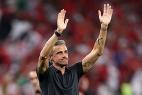 屈辱のベスト16敗退…ルイス・エンリケ監督、PK戦でキッカー全員失敗に「すべて私の責任」