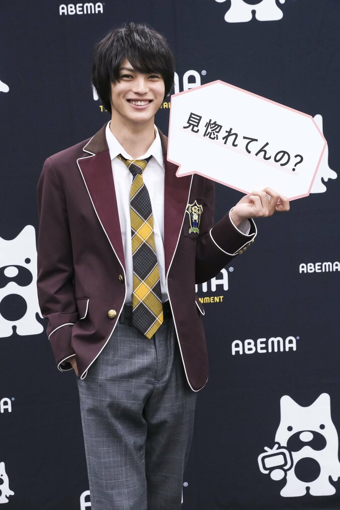 神尾楓珠、学生時代に打ち込んだことは勉強「クラスで総合1位をとっていた」 6枚目