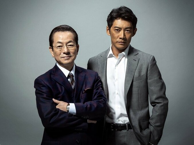 右京×亘コンビに“3人目の男”が加入、10月ドラマ『相棒 season17』は異例づくしの“新章”へ 4枚目
