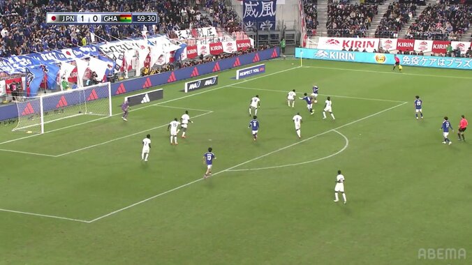 「運命共同体レベル」久保建英＆堂安律の“神連携”に賛辞「2人で完結できる」ガーナDF翻弄の圧巻ドリブル＆絶妙ラストパス→ゴラッソの一部始終 5枚目