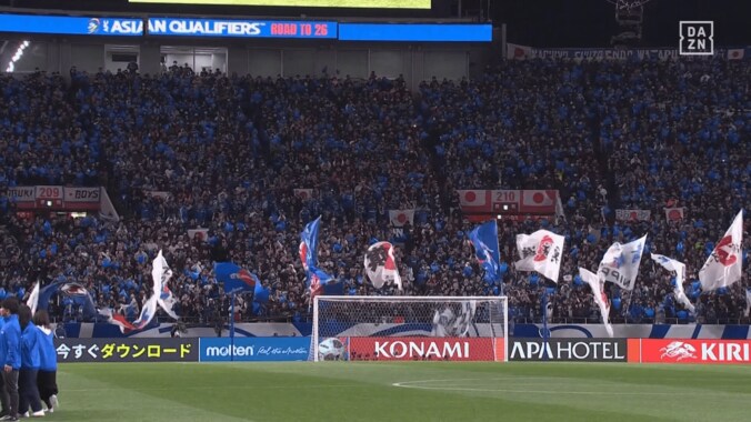 震えながら…森保一監督、国歌斉唱で大号泣！「毎度毎度グッとくる」「国を背負う覚悟や想い」Ｗ杯最速出場かかったバーレーン戦はスコアレスで前半終了 5枚目