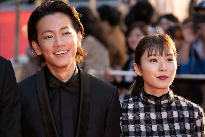 佐藤健、鈴木亮平、松岡茉優ら、東京国際映画祭に登場で観客どよめき&大歓声 8枚目