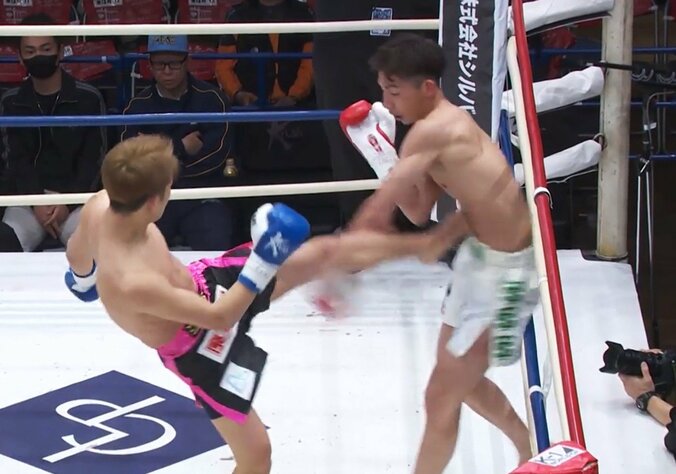 ピンポイントで三日月