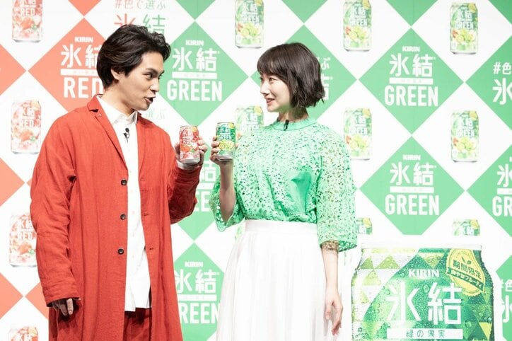 柳楽優弥＆波瑠が生CM対決！判定結果は？