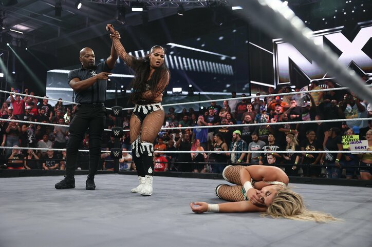 【映像】どこ見てんの？ レフェリーまさかの“痛恨ミス”