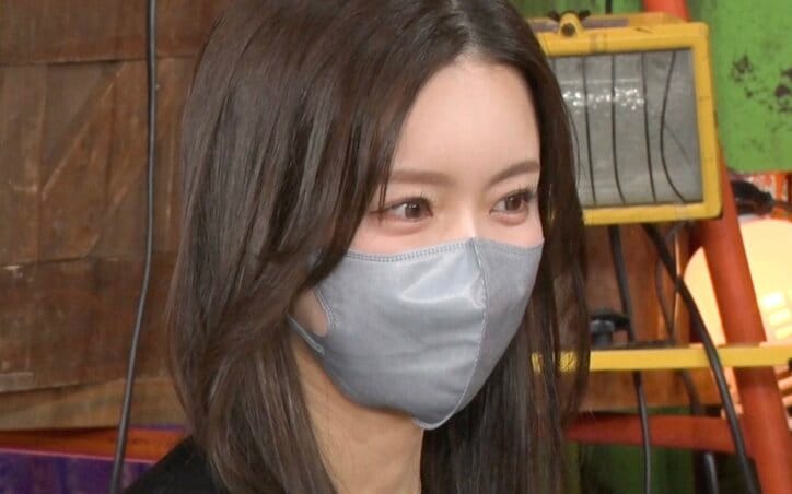 【写真・画像】石原さとみ似の26歳美女、マスクを取った姿に衝撃「取った方が似てる！」　1枚目