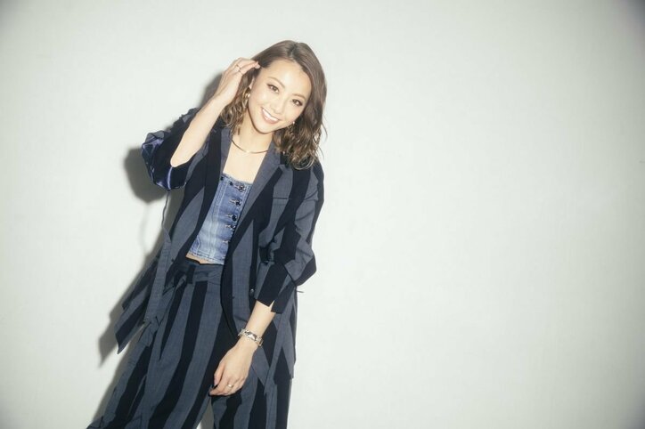 E.G.family 今年の目標は？　Dream Ami×Dream Shizuka×MIYUU×須田アンナ×佐藤晴美×鷲尾伶菜でガールズトーク【インタビュー】