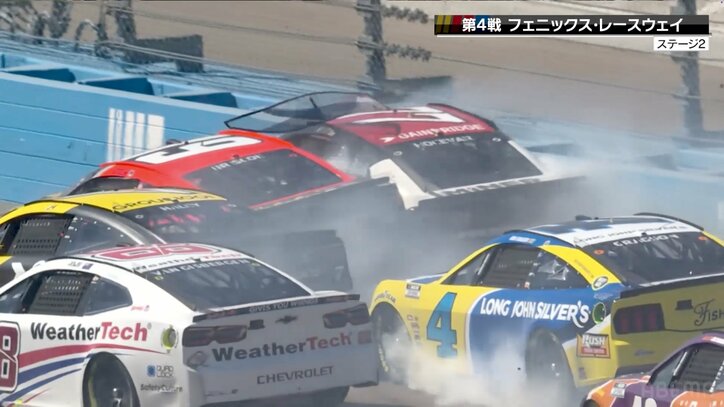 【写真・画像】“ドッグレッグ”ってなんだ？　アメリカ大人気レースのトップ争い中に発生した謎ペナルティに「これは厳しい」の声　1枚目