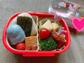 飯田圭織、子ども達の弁当作りで心掛けていること「見た目で美味しそう」