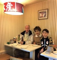 デヴィ夫人、孫・キランくんとの写真を公開に「よく似てきましたね」「素敵」の声