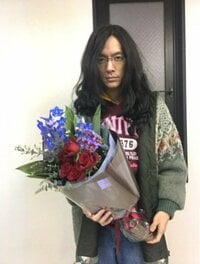 DAIGO 『嘘を愛する女』出演、普段と180度違うロン毛&メガネ姿公開