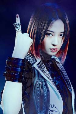 広瀬すず、デスメタル女子役でコメディ初挑戦！『一度死んでみた』で吉沢亮と再共演