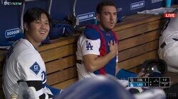 大谷翔平、豪快6号ホームランで“あのポーズ”も「超特大」…カメラが映した“ゴキゲンすぎる”ベンチでのひと幕