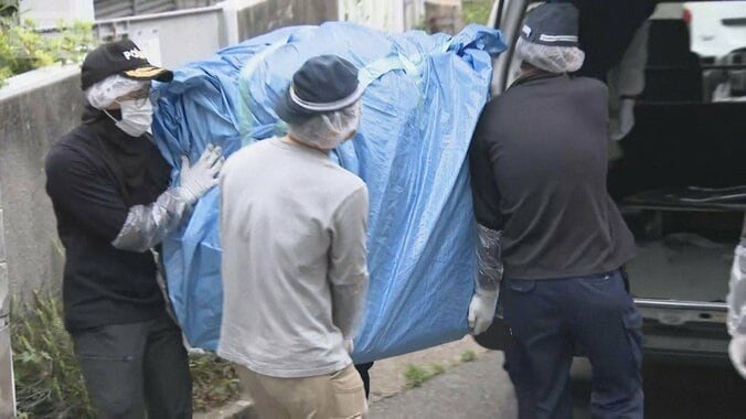 冷凍庫の遺体は元住人、15年前に死亡か　腹部で切断される　捜査本部設置 1枚目