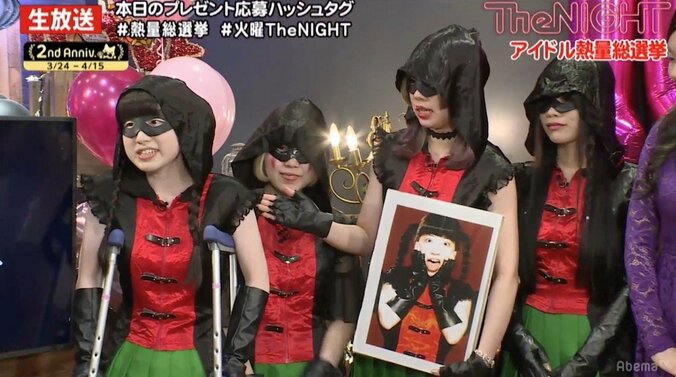 熱量ありすぎるアイドル、ライブ中に客席ダイブして右膝じん帯が切れる 1枚目