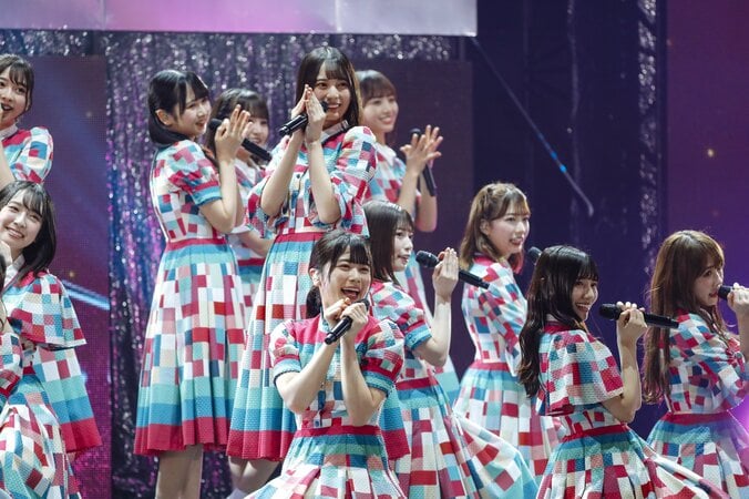 3期生も交え新曲を初披露、松田好花は声で出演 日向坂46×DASADA　Fall＆Winter Collection 23枚目