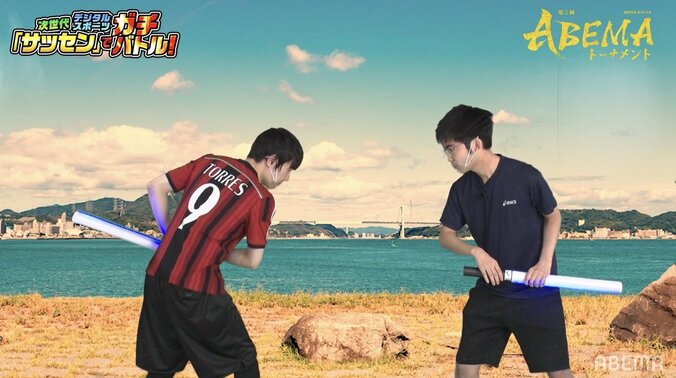 チーム天彦、次世代スポーツ「サッセン」に挑戦！佐藤天彦九段の華麗なるジャンピングアタックにファン「いい飛び込みだ～」／将棋・ABEMAトーナメント 2枚目