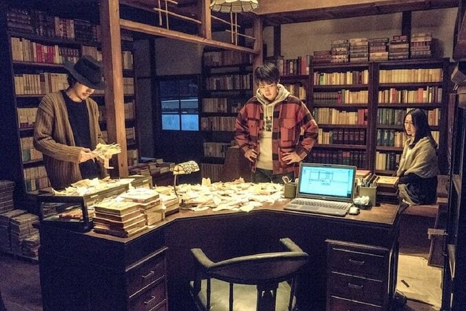 原作の三上延も太鼓判！映画『ビブリア古書堂の事件手帖』“美麗”な場面写真一挙解禁 2枚目