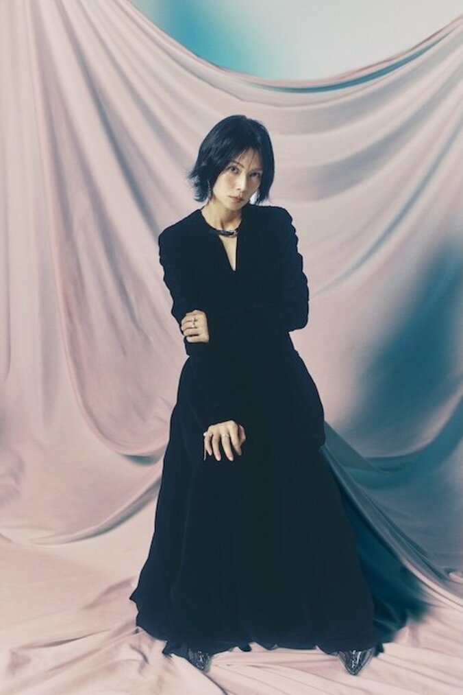 【写真・画像】柴咲コウ「クール」「怖そう」なイメージを覆す素顔 …10年の社長業で培った“頼る力”「現場ではスカさずアホに徹します（笑）」　2枚目