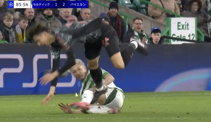 【写真・画像】きたああああ！ 前田大然、“爆速スライディングシュート”炸裂「バケモノかよ！」 急加速して“鬼プレス”→相手DF陣を崩壊させる瞬間「エグすぎ」　1枚目