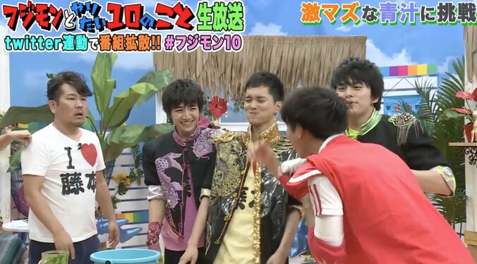 元℃-ute岡井千聖　激マズ青汁に挑戦し「メンバーに会いたいよ」と涙目 8枚目