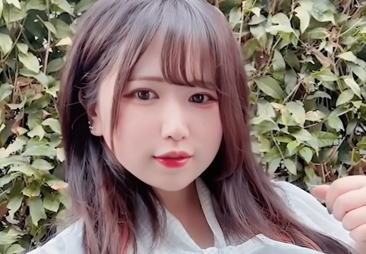 【写真・画像】小5でDカップ→現在Mカップの女性、毎朝さらしとガムテープを巻いて登校も中2で不登校に 1枚目