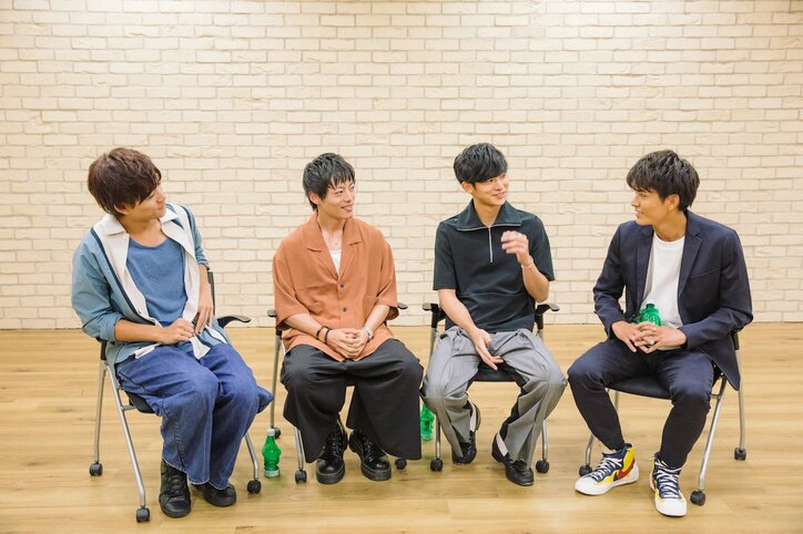 『ドラ恋』高崎凌×西川俊介×藤田富×山口大地インタビュー　キスシーンあり・恋愛リアリティーショー参戦の覚悟　